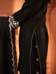 Womens Black Regular Kurti Sets