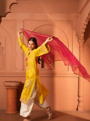 Womens Yellow Comfortable Kurti Sets