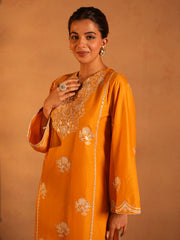 Womens Yellow Comfortable Kurti Sets