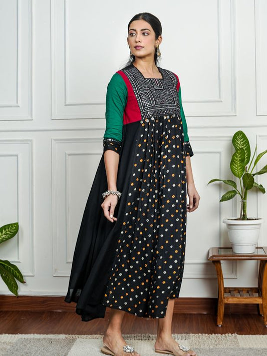 Womens Black Regular Kurti