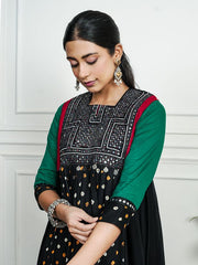 Womens Black Regular Kurti