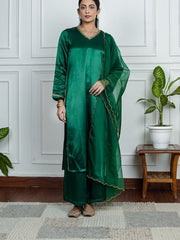 Womens Green Regular Kurti Sets