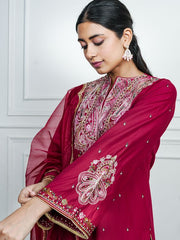 Womens Red Regular Kurti Sets