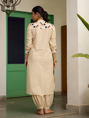 Womens Beige Comfortable Kurti Sets