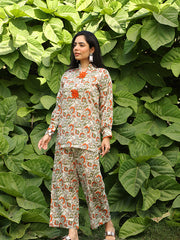 Womens Orange Comfortable Kurti Sets