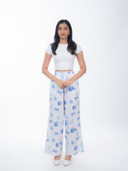 Womens White  Regular Pant