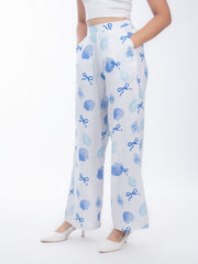 Womens White  Regular Pant