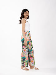 Womens Green Regular Pant