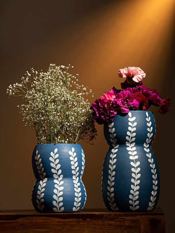 Buy Ayuda Homes Vase Online |NFE-WD-20| moher.in