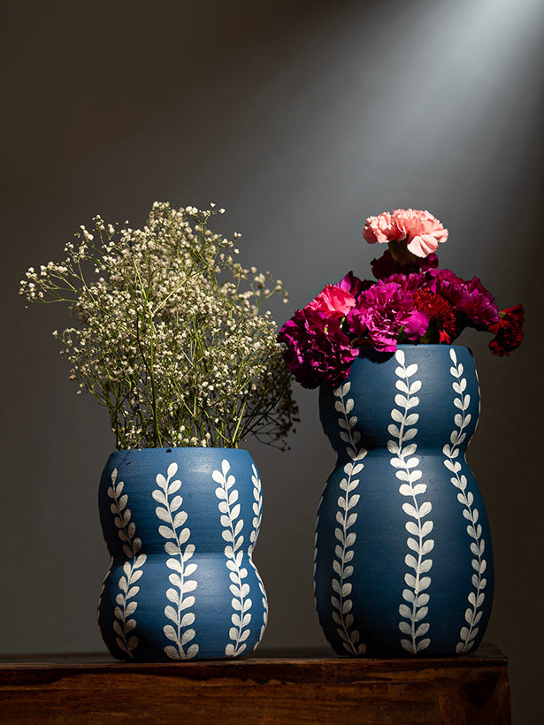 Buy Ayuda Homes Vase Online |NFE-WD-20| moher.in