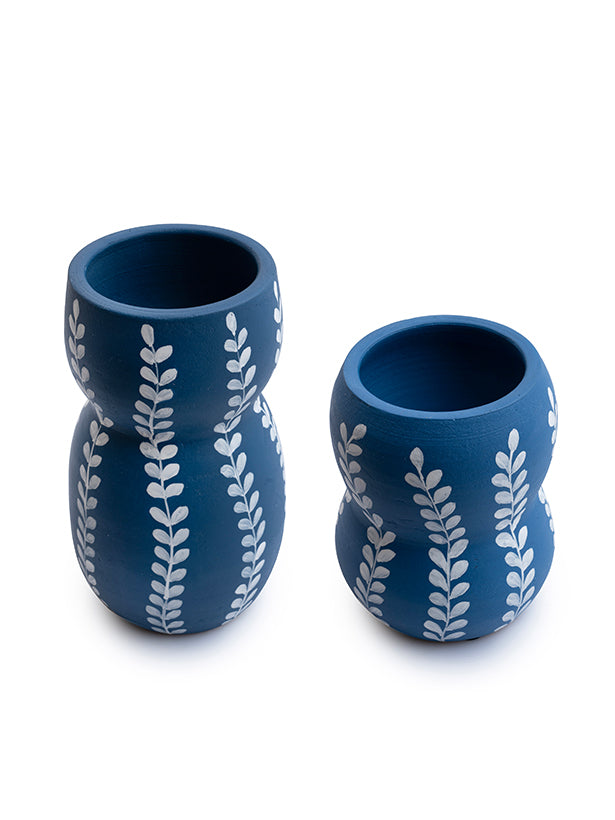 Buy Ayuda Homes Vase Online |NFE-WD-20| moher.in