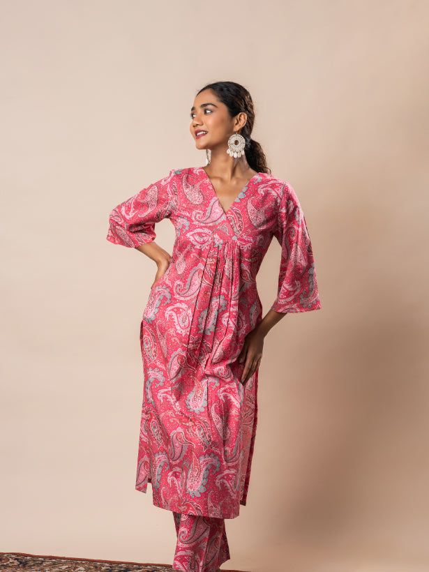 Buy Gulabo Sitabo Kurti Set Online |GSP25K45P| moher.in