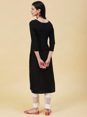 Women Black Straight Kurtafrom Fashor -FHKU4225 - moher.in