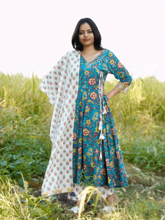 Buy One House Suit Set Online |OH201| moher.in